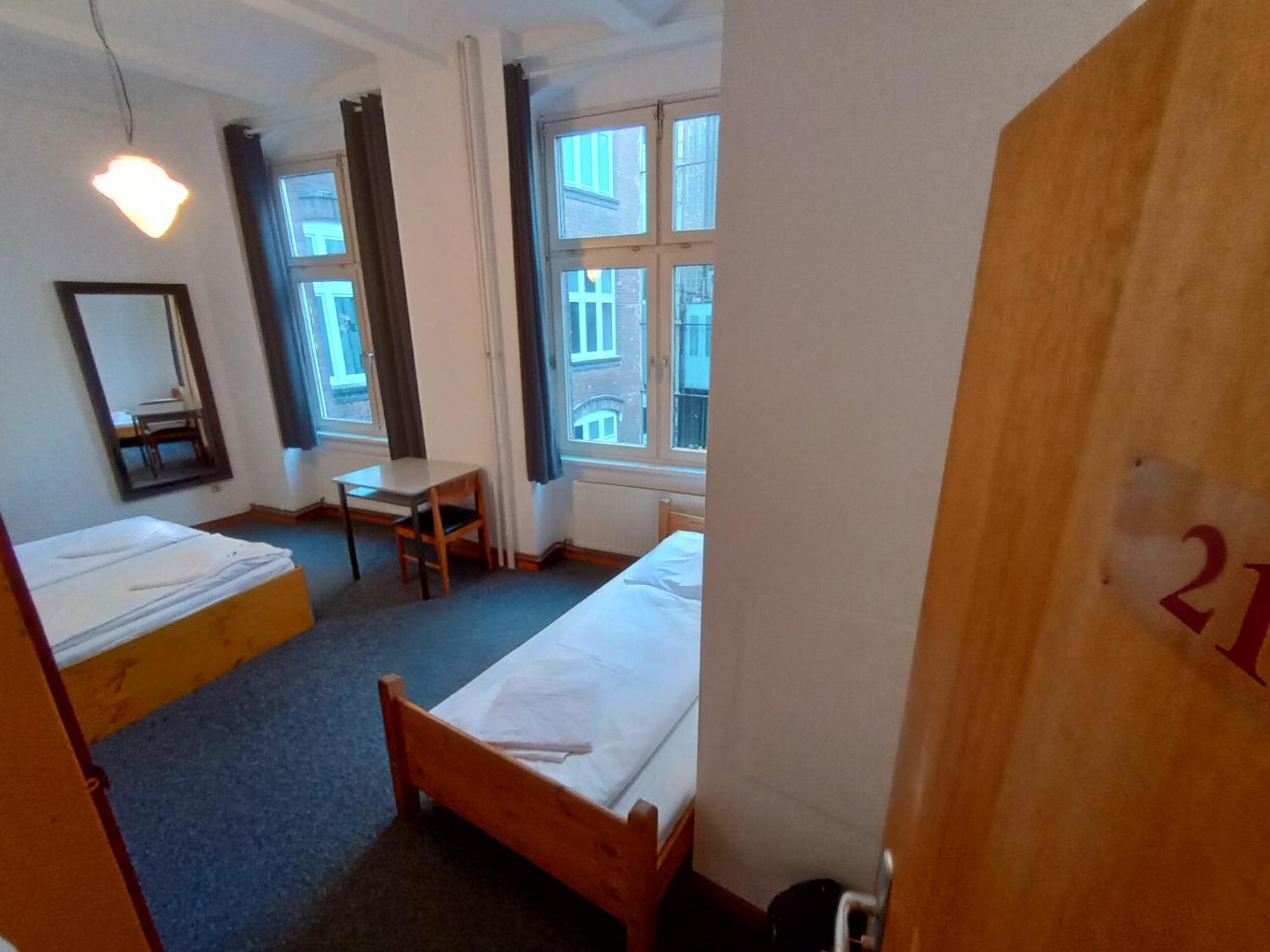 Die Fabrik - Hostel — Photos 1
